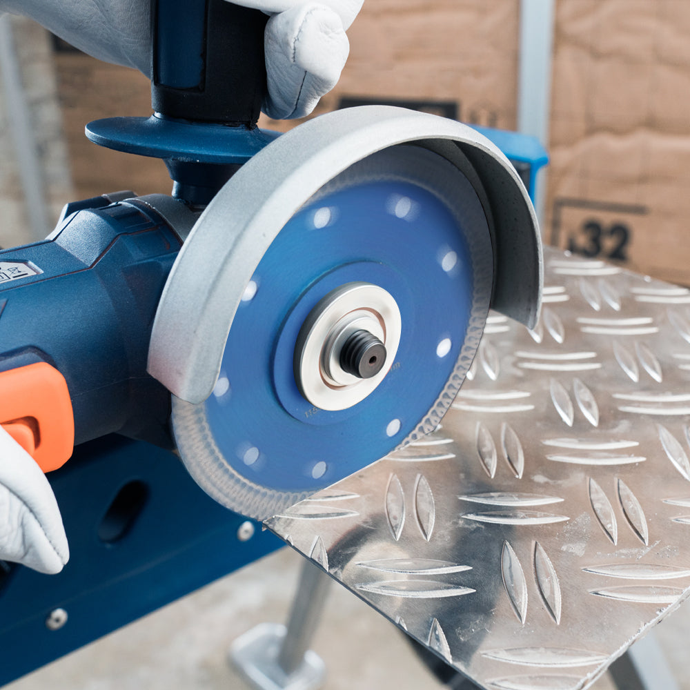 Disco de Corte de Diamante Ondulado Modelo ForjaCut – 105mm, Encaixe Universal e Corte Profissional